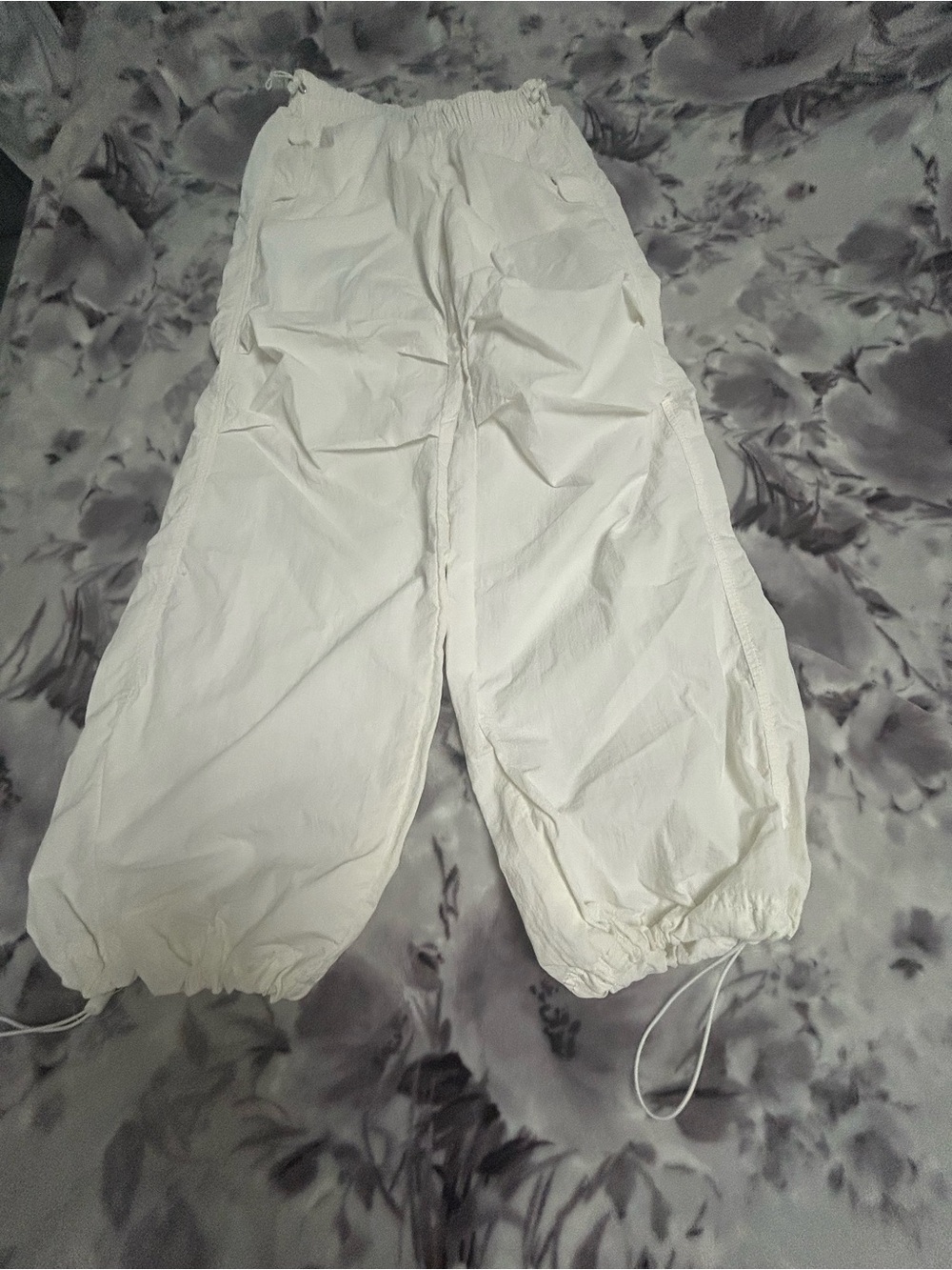 Love Tree White Cargo Parachute Pants – Size S
